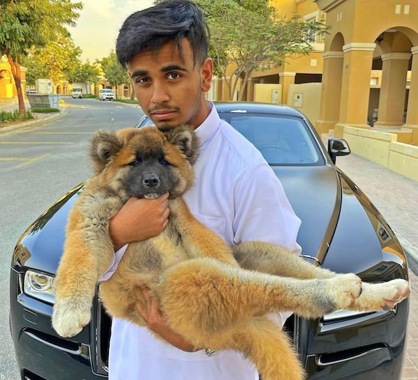 زندگی لاکچری راشد پسر جوان اهل دوبی و داشتن یک باغ وحش (+عکس)