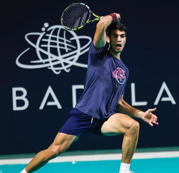 راهنمای شرط بندی بر روی کارلوس آلکاراس با تکنیک ترین تنیسور دنیا در سال 2023